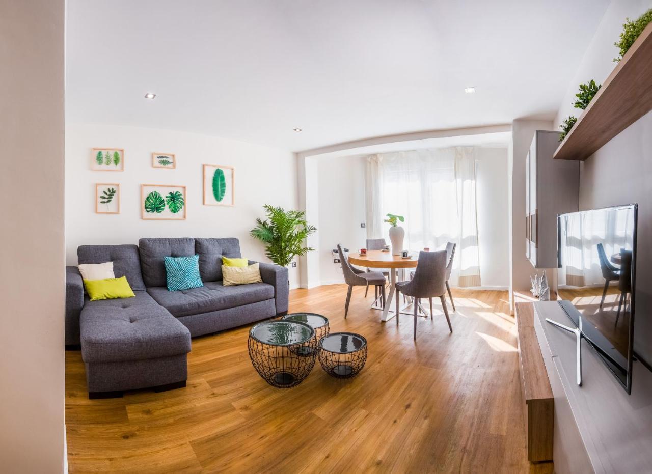אלמריה Expoholidays-Rueda Lopez Apartamento De Lujo מראה חיצוני תמונה